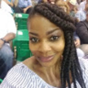 Meet your Posher, Lola